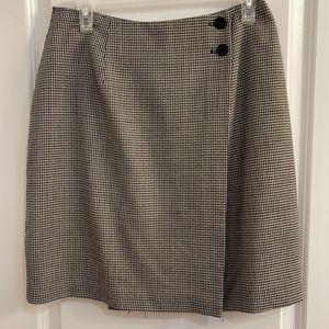 Casual Corner Ladies Skirt Sz 12